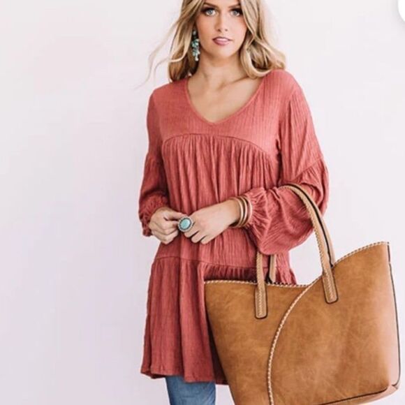 NWOT Mustard Seed Oversized Reddish Pink Pleated Tunic Top. Size Small. - Picture 1 of 9